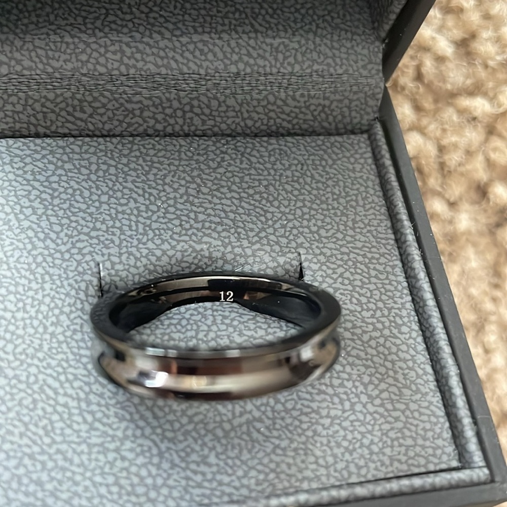 Brass & Unity Unity Ring - Titanium - image 7